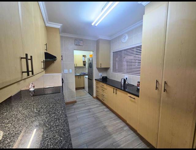 2 BEDROOM APARTMENT FOR SALE IN NORTON'S HOME ESTATE